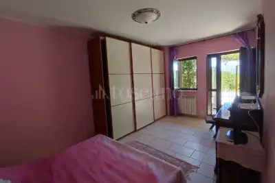 Villino a Schiera in vendita, Via dell'Aquila 13, L'Aquila