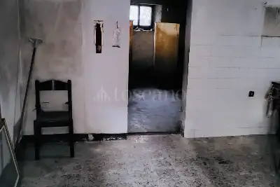 Rustico in vendita, Via G. Marconi, Collebeato