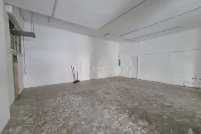 Negozio in affitto, Viale Spartaco, Roma