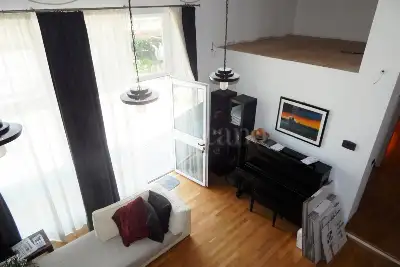 Loft in vendita, Via Ca' Rota, Lipomo