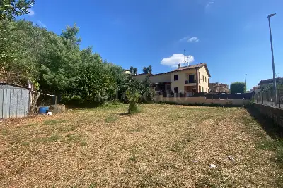 Agricolo in vendita, Via Verginia Tonelli, Roma