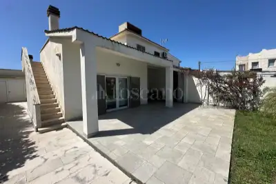 Villa Bifamiliare in vendita, Viale di Focene, Fiumicino