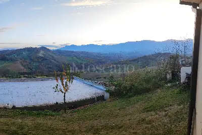 Casale in vendita, Contrada Cerase 13, Castiglione Messer Raimondo