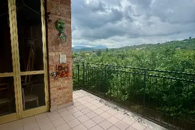 Casa in vendita, Via Leopoldo Cassese, Avellino