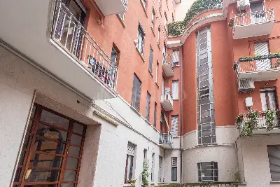 Casa in vendita, Via Eustachi, Milano