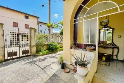 Villa Bifamiliare in vendita, Quartiere I Maggio, Brescia