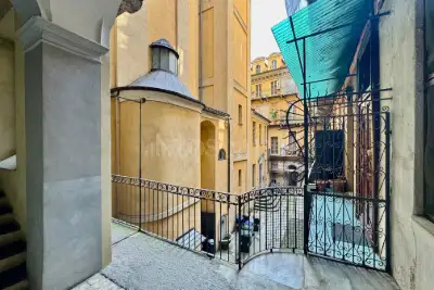 Casa in vendita, Via Porta Palatina, Torino