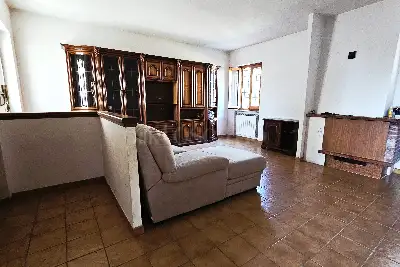 Villa in vendita, Via Novara, Ardea