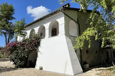 Villa Plurifamiliare in vendita, Via Mastromarco, Alanno