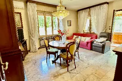 Casa Indipendente in vendita, Via del Santellone, Brescia