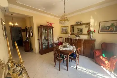 Casa in vendita, Via Francesco Posterla, Roma