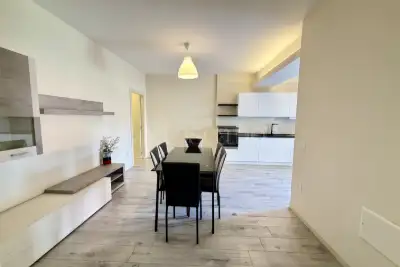 Villa Bifamiliare in vendita, Via Gottardo Briggia, Gussago