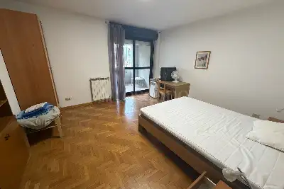 Casa in vendita, Viale Londra , Roma