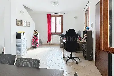 Casa Indipendente in vendita, Via Italia, Tissi