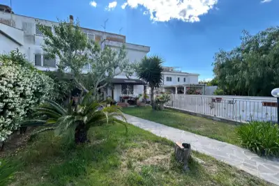 Villa in vendita, Via Besenello, Roma