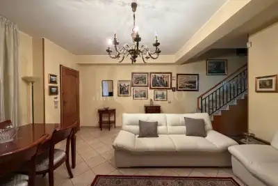 Villino a Schiera in vendita, Via Carcara, Aci Catena