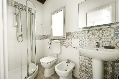 Palazzo in vendita, Via Madonna della Volta, Palermo