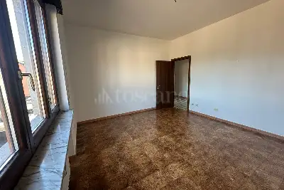 Casa in vendita, Via Pisa, Marnate, Marnate