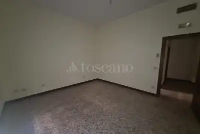 Casa in vendita, Via S. Pellico, Pomezia
