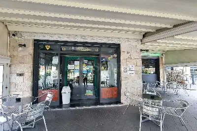 Attività Commerciale in vendita, Laghetto di Montecompatri Via Casilina , Monte Compatri