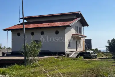 Casa Indipendente in vendita, Via Siclari Concessa, Reggio di Calabria