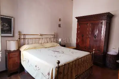 Casa in vendita, Via San Pietro, Siena