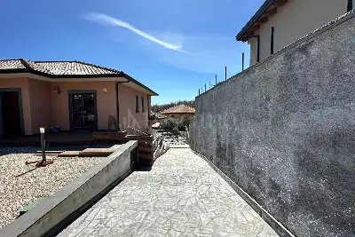 Villa in vendita, Via Marco Polo, Pedara