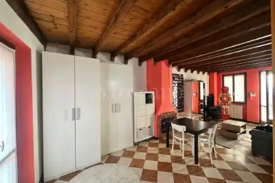 Casa in affitto, Via dei Fabbri, Milano