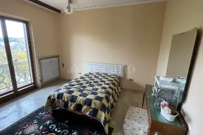 Casa Indipendente in vendita, Via G. Marconi, Elice