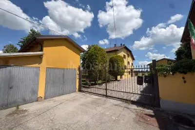 Casa Indipendente in vendita, Via Bagnese, San Cesario sul Panaro