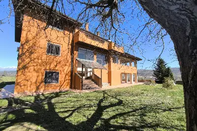 Villa in vendita, Via del Colle, Sant'Eusanio Forconese