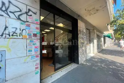 Negozio in affitto, Via Quintilio Varo, Roma