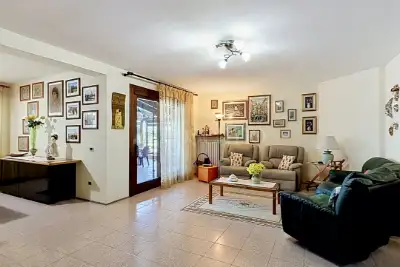 Villa in vendita, Strada Vicinale Monti Bianchinu 16, Sassari