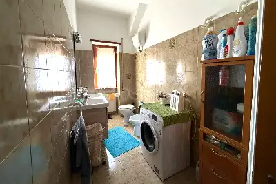 Casa in vendita, Via Malgrate, Roma