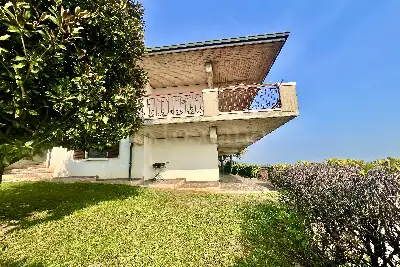 Villa in vendita, Via Bottino Basso, Lonato del Garda