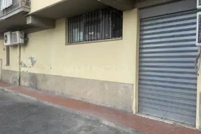 Negozio in vendita, Via Cimabue, Campi Bisenzio