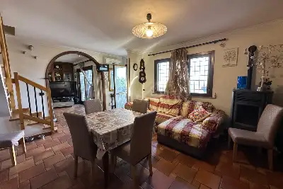 Villa Plurifamiliare in vendita, Via Carlo Tincani, Roma