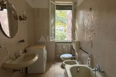 Casa in vendita, Via Francesco Orioli, Bologna