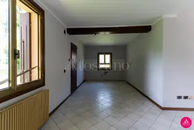 Casa Indipendente in vendita, Via Prata, Pordenone