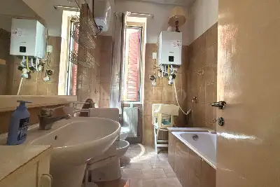 Casa in vendita, Via Leone Magno, Roma