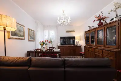 Casa in vendita, Viale Michelangelo, Sirmione