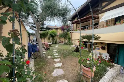 Villa Plurifamiliare in vendita, Via Bartolomeo Nogara, Roma