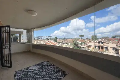 Casa in vendita, Via Salorno, Roma