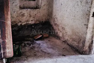 Rustico in vendita, Via G. Marconi, Collebeato