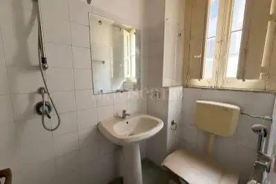 Casa in vendita, Via Genova, Catania