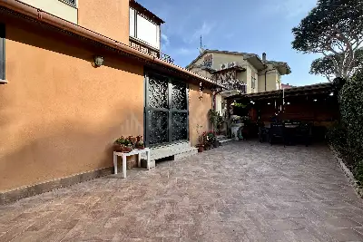 Villa Bifamiliare in vendita, Viale Adriatico, Anzio