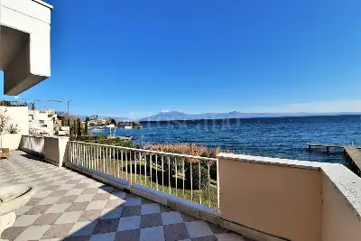 Villino a Schiera in vendita, Via XXV Aprile, Sirmione