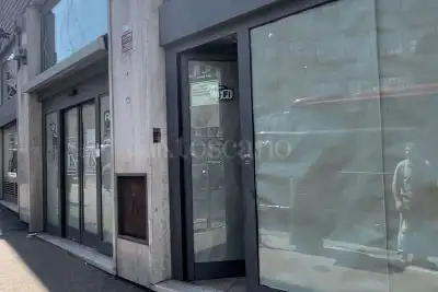 Negozio in affitto, Via Barberini, Roma