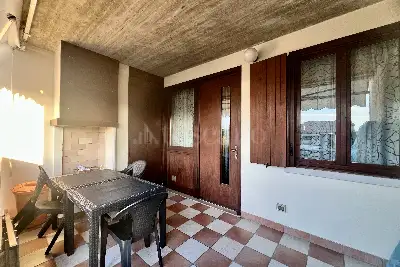 Casa in vendita, Via Giulio Cesare, Desenzano del Garda