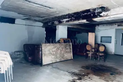 Laboratorio in vendita, Via Emilio Longoni, Roma